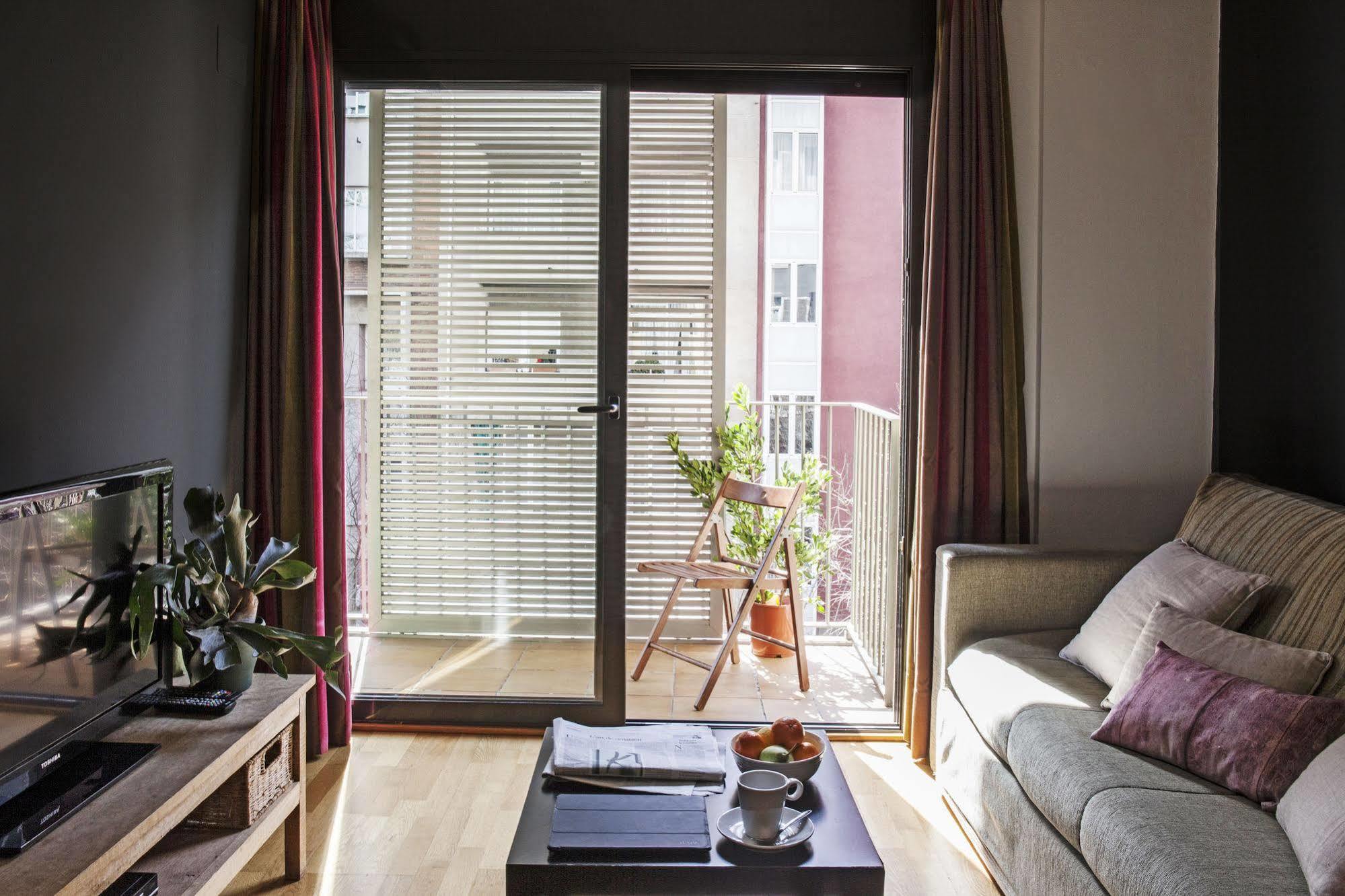 Ainb Eixample-Entenca Apartments Barcelona Zewnętrze zdjęcie