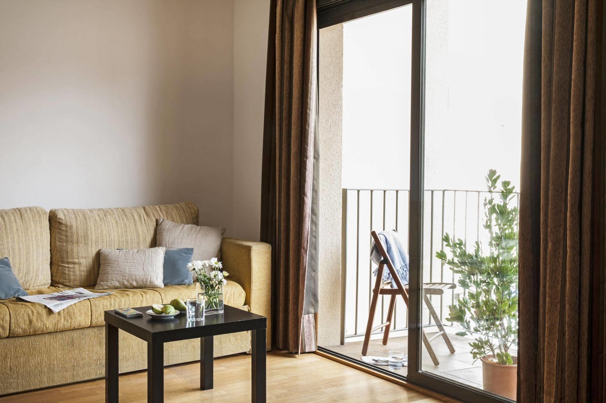 Ainb Eixample-Entenca Apartments Barcelona Zewnętrze zdjęcie